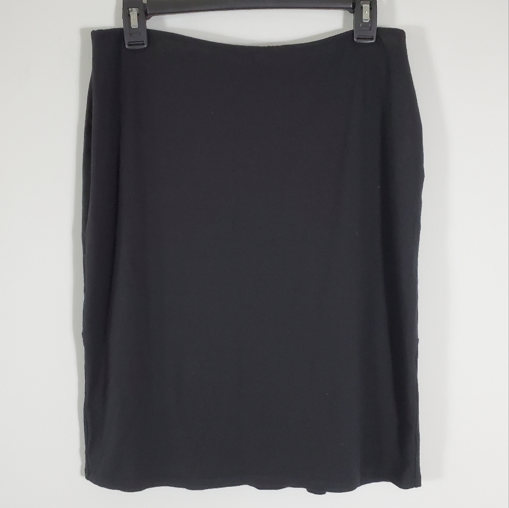 J. Jill Wearever Black Flirty Back Ponte Skirt Size Small